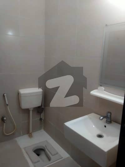 Central Block 5 Marla Cottage Available for Sale