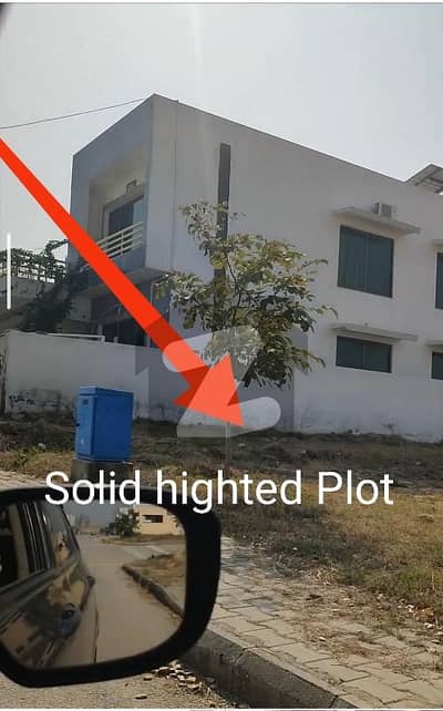 DHA 5 Sector H Ideal location one kanal plot
