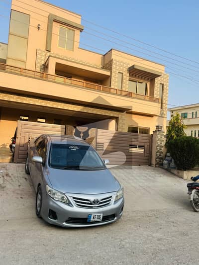 نیشنل پولیس فاؤنڈیشن او ۔ 9 اسلام آباد میں 4 کمروں کا 1 کنال مکان 1.01 لاکھ میں کرایہ پر دستیاب ہے۔