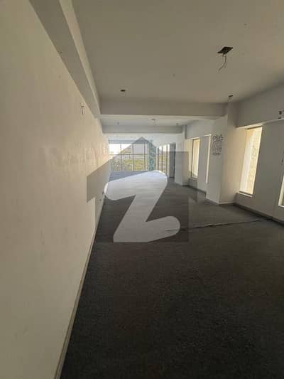 Ideal Location   Brand New Office 24 Hours