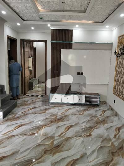 ڈی ایچ اے 11 رہبر سیکٹر 2 ایکسٹینشن - بلاک این ڈی ایچ اے 11 رہبر سیکٹر 2 ایکسٹینشن,ڈی ایچ اے 11 رہبر,لاہور میں 3 کمروں کا 5 مرلہ مکان 2.2 کروڑ میں برائے فروخت۔