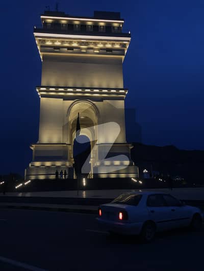 5 Marla plot for sale in Faisal hills block b very hot beautiful location mdr near park masjid market