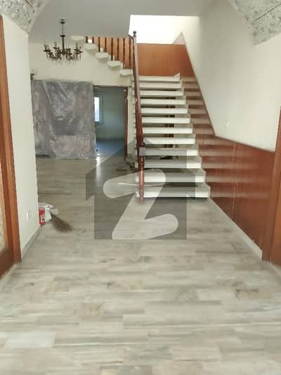 independent house available for rent in westridge prime location