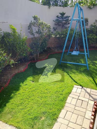 BRAND NEW FIRST FLOOR WITH SEPARATE GATE