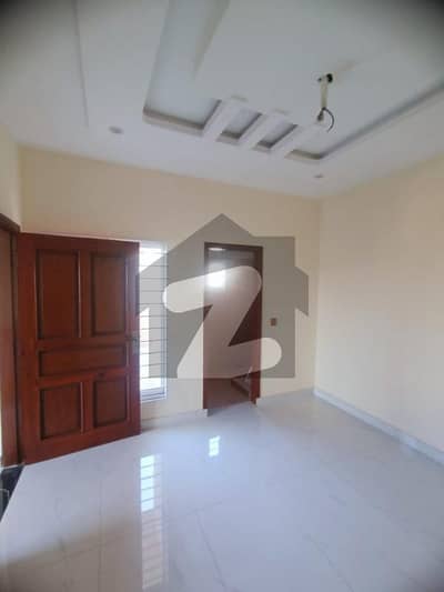 House Avialable For Sale Exective Block Pair