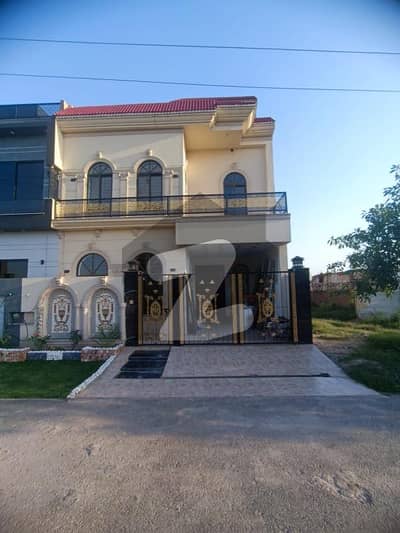 House Avialable For Sale Exective Block Pair