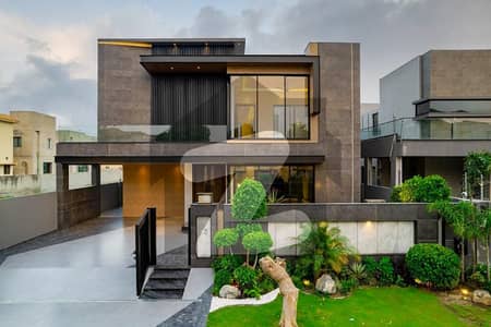1 Kanal Top Quality Build Luxurious Beautiful Modern Design Villa With Basement For Sale In DHA Lahore Phase 7 Prime Location