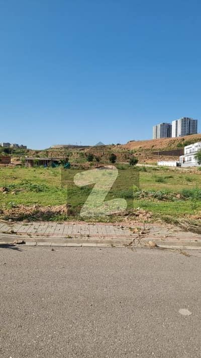 ڈی ایچ اے فیز 4 - سیکٹر اے ڈی ایچ اے ڈیفینس فیز 4,ڈی ایچ اے ڈیفینس,اسلام آباد میں 1 کنال رہائشی پلاٹ 3.2 کروڑ میں برائے فروخت۔