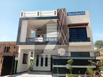 جناح گارڈنز فیز 1 جناح گارڈنز,ایف ای سی ایچ ایس,اسلام آباد میں 3 کمروں کا 7 مرلہ مکان 2.9 کروڑ میں برائے فروخت۔