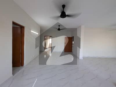 عسکری 2 عسکری,لاہور میں 3 کمروں کا 10 مرلہ فلیٹ 1.22 لاکھ میں کرایہ پر دستیاب ہے۔