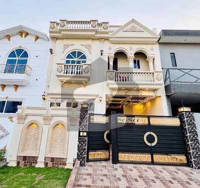 5 Marla Modern House available for Sale in block EE Citi housing Gujranwala