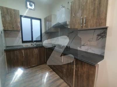 بش ایگزیکٹو ولاز ملتان میں 4 کمروں کا 5 مرلہ مکان 2.09 کروڑ میں برائے فروخت۔