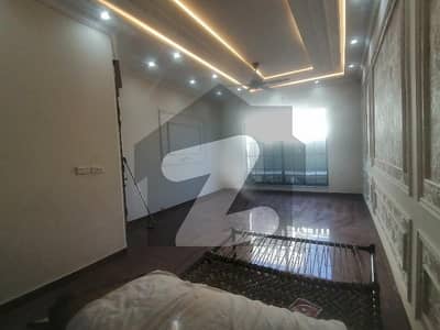 بش ایگزیکٹو ولاز ملتان میں 4 کمروں کا 5 مرلہ مکان 2.09 کروڑ میں برائے فروخت۔