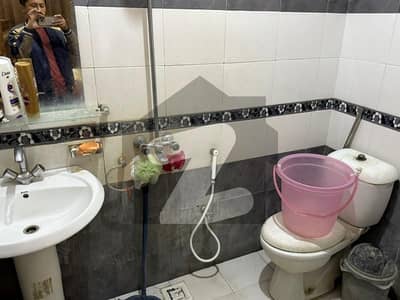 نیسپاک سکیم فیز 3 ڈیفینس روڈ,لاہور میں 10 مرلہ Studio زیریں پورشن 55.0 ہزار میں کرایہ پر دستیاب ہے۔