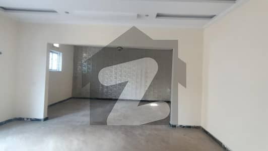 2 kanal upper portion For Rent available in UET housing society in Lahore bijli paani gas available