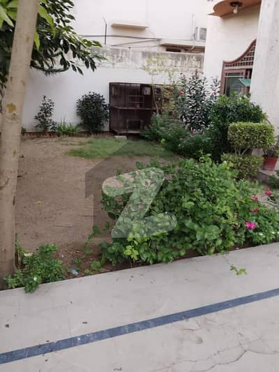DHA PHASE 6 500 YARDS 5 BEDROOMS WEST OPEN TILE FLOORING BUNGALOW IS UP FOR URGENT SALE