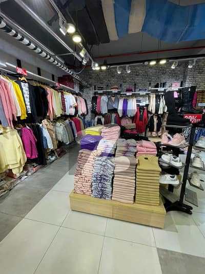 نیو بلیو ایریا اسلام آباد میں 2 مرلہ Studio دکان 4.63 کروڑ میں برائے فروخت۔