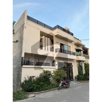 A BEAUTIFUL HOUSE DEPENDS ON 6 MERLA DOUBLE STOREY WITH SPENISH TOUCH FRONT ELIVATION