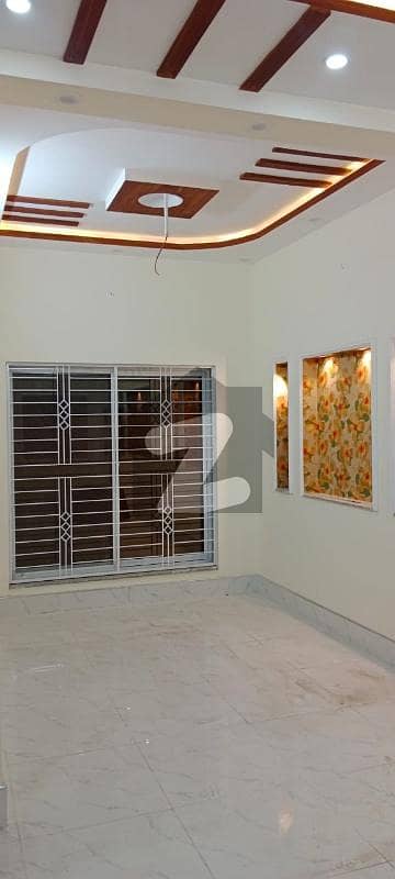 A BEAUTIFUL HOUSE FOR RENT IN AL HAFEEZ GARDEN PHASE 1 GT ROAD LAHORE WITH DOUBLE STOREY