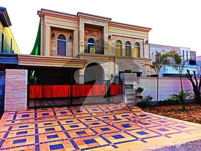 ایڈن سٹی ایڈن,لاہور میں 6 کمروں کا 1 کنال مکان 2.43 لاکھ میں کرایہ پر دستیاب ہے۔