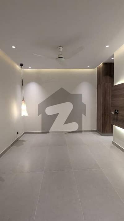 9300 Sqft Office Floor MM Alam Road