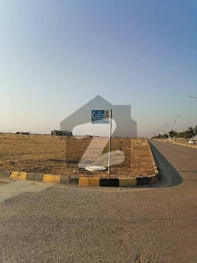 60 Feet Road Corner Plot in Faisal Hills