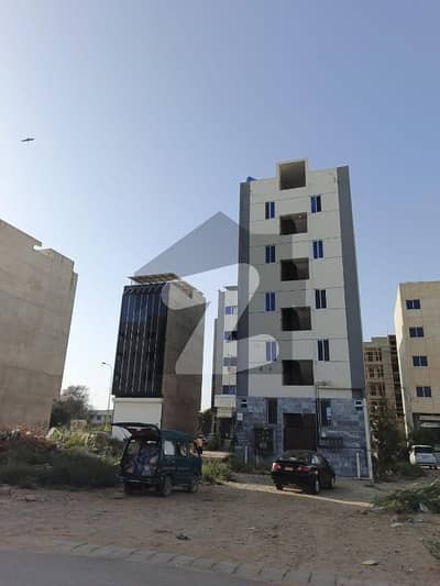 ڈی ایچ اے فیز 7 ایکسٹینشن ڈی ایچ اے ڈیفینس,کراچی میں 4 مرلہ کمرشل پلاٹ 4.3 کروڑ میں برائے فروخت۔