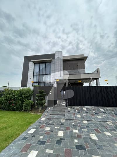 1 Kanal Modern House For Rent in DHA Phase 7.