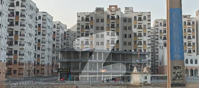 PHA 4 BEDROOMS APARTMENT FOR SALE GROUND FLOOR ALL FACILITIES