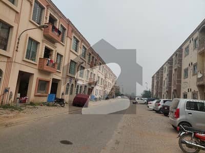 امپیریل گارڈن ہومز پیراگون سٹی,لاہور میں 2 کمروں کا 5 مرلہ فلیٹ 52.0 ہزار میں کرایہ پر دستیاب ہے۔