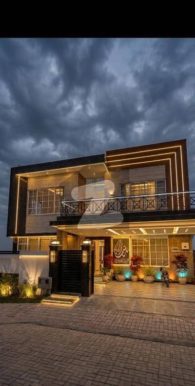 2 Kanal Luxury Ground Portion For Rent In Bahria Town Phase 7   Garden City Prime Location Ideal For Families