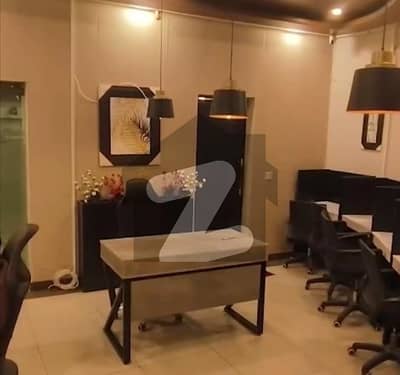 Furnished 850 Square Feet Office Available In Gulberg For rent