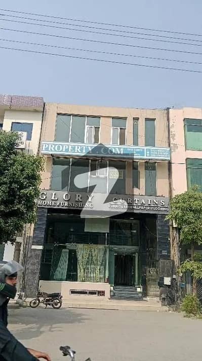 8 Marla Commercial Floor Available for Rent on Prime Location DHA Phase 4 Lahore