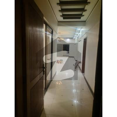 سوِل لائنز کراچی میں 3 کمروں کا 8 مرلہ فلیٹ 1.75 لاکھ میں کرایہ پر دستیاب ہے۔