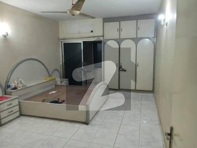 گلشنِ اقبال - بلاک 13 اے گلشنِ اقبال,گلشنِ اقبال ٹاؤن,کراچی میں 3 کمروں کا 6 مرلہ فلیٹ 1.1 کروڑ میں برائے فروخت۔