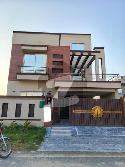8 Marla House For Sale Very Beautiful Condition And Hot Location Bahria Orchard Phase2 Lahore