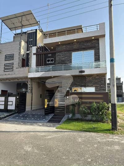 5 Marla Solid Construction House For Sale E Bock Prime Location All Facilities Available Here