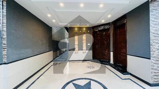 Central Park 10 Marla Upper Portion Available For Rent Gas Pani Bijle Available . .