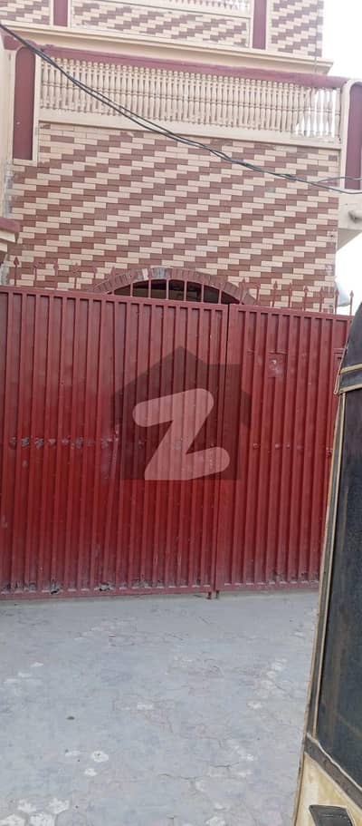 لودھی کالونی ملتان میں 10 کمروں کا 1 کنال مکان 1.0 لاکھ میں کرایہ پر دستیاب ہے۔