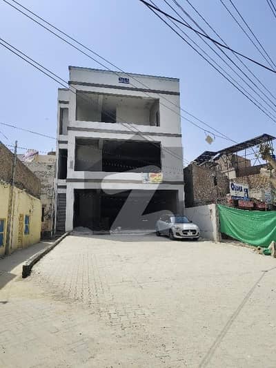 Commercial Building 6000sq Feet Space