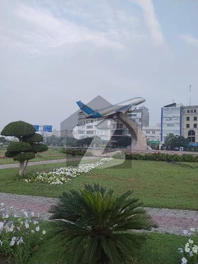 او ایل سی ۔ بلاک بی اوورسیز لو کاسٹ,بحریہ آرچرڈ فیز 2,بحریہ آرچرڈ,لاہور میں 8 مرلہ رہائشی پلاٹ 95.0 لاکھ میں برائے فروخت۔