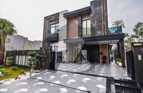 10 Marla Beautifully Designed Modern House For Sale DHA Phase 6
