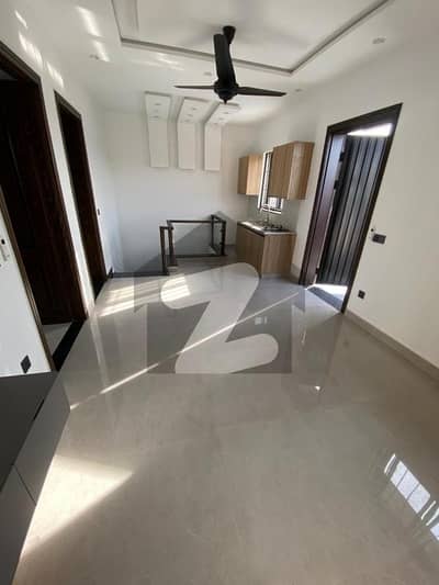 اتحاد ٹاؤن فیز ١ اتحاد ٹاؤن,رائیونڈ روڈ,لاہور میں 5 کمروں کا 5 مرلہ مکان 3.6 کروڑ میں برائے فروخت۔