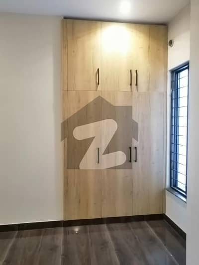 نواب ٹاؤن لاہور میں 1 کمرے کا 3 مرلہ زیریں پورشن 30.0 ہزار میں کرایہ پر دستیاب ہے۔