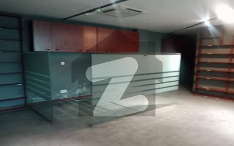 جی ۔ 8 اسلام آباد میں 11 مرلہ Studio دفتر 6.0 لاکھ میں کرایہ پر دستیاب ہے۔