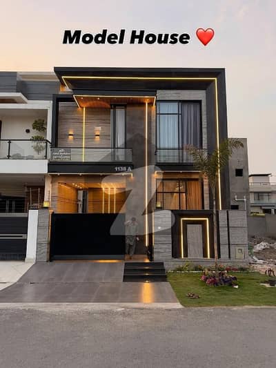 05 Marla Beautiful Ultra Modern House For Sale