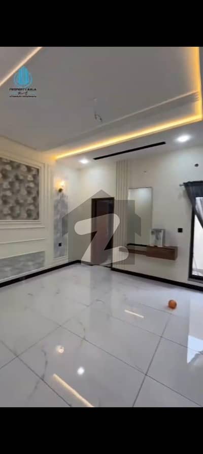 رائل آرچرڈ ملتان پبلک سکول روڈ,ملتان میں 4 کمروں کا 5 مرلہ مکان 2.1 کروڑ میں برائے فروخت۔