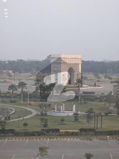 بش ایگزیکٹو ولاز ملتان میں 2 کمروں کا 3 مرلہ فلیٹ 1.02 کروڑ میں برائے فروخت۔