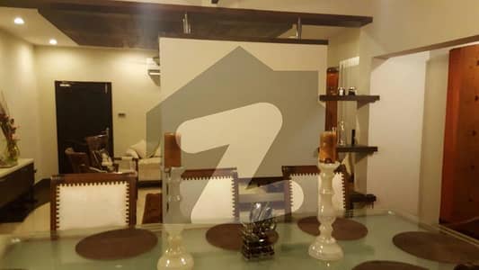 SEAVIEW APARTMENT 2ND FLOOR FOR SALE