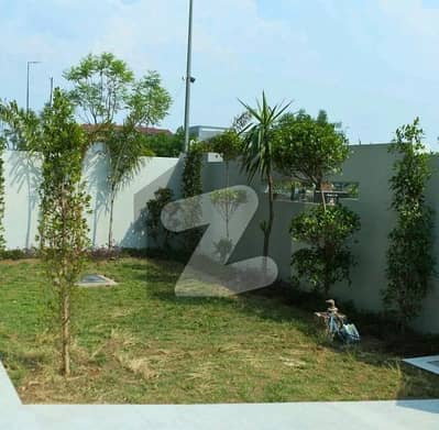 ڈی ایچ اے فیز 7 - بلاک یو فیز 7,ڈیفنس (ڈی ایچ اے),لاہور میں 5 کمروں کا 1 کنال مکان 10.0 کروڑ میں برائے فروخت۔